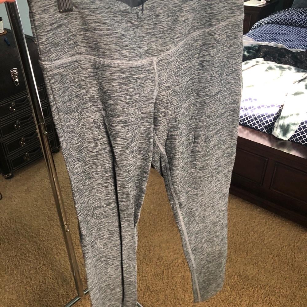 Clothes - Picture 3 of 3